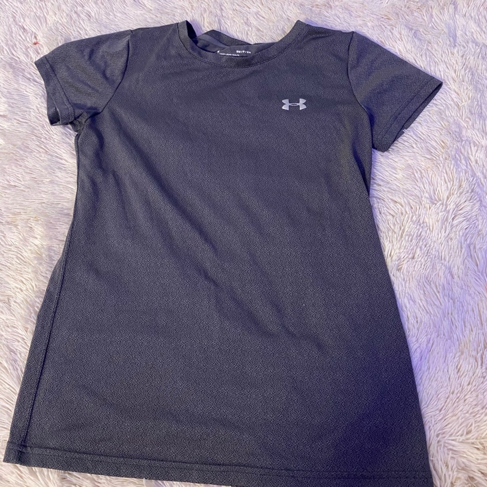 under armor shirt